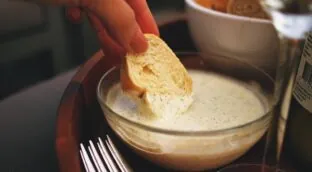 Disertación sobre la mayonesa (y el día en que puse muy nerviosa a una baronesa alemana)