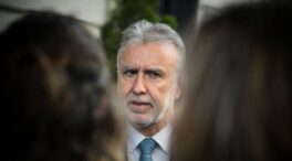 El ministro Torres suspende su agenda hasta que se recupere de su operación por cáncer