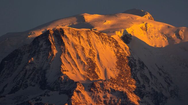 Mueren dos escaladores al caer del Espolón de los Franceses, en los Picos de Europa