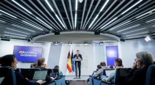 Moncloa defiende que «la Constitución no obliga» a Sánchez a presentar Presupuestos