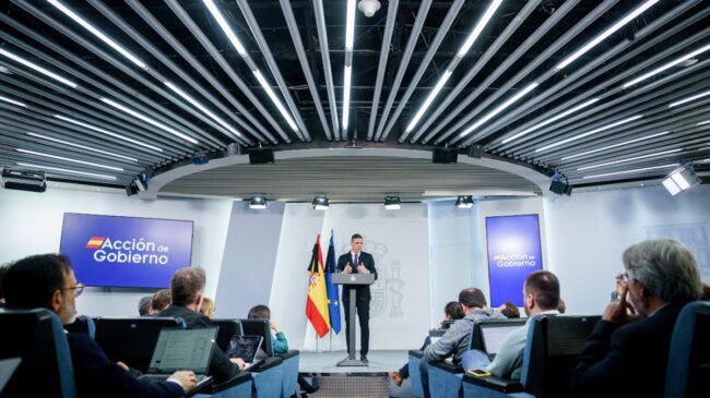 Moncloa defiende que «la Constitución no obliga» a Sánchez a presentar Presupuestos