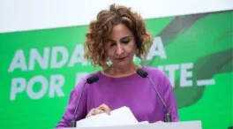 Montero ve «impoluto» el rescate de Air Europa y niega mediación del «entorno» de Sánchez