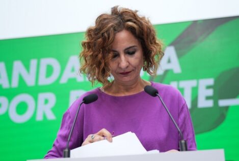 Montero espera que «se investigue» la «filtración» de mensajes de Sánchez y Ábalos