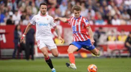Un gol 'in extremis' de Barrios en el Pizjuán pone fin a la mala racha del Atlético de Madrid