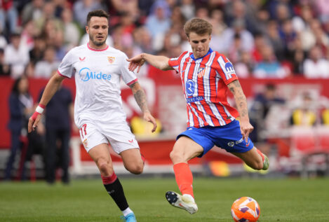 Un gol 'in extremis' de Barrios en el Pizjuán pone fin a la mala racha del Atlético de Madrid