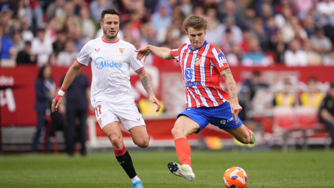 Un gol 'in extremis' de Barrios en el Pizjuán pone fin a la mala racha del Atlético de Madrid