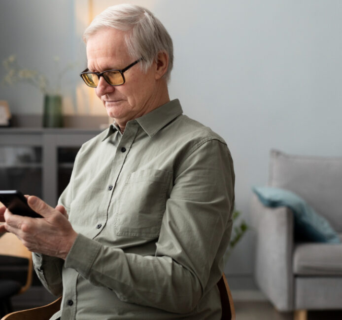 ¿Pantallas contra la demencia? Cómo podrían ayudar a reducir el deterioro cognitivo