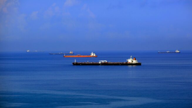 Singapur se consolida como el misterioso socio de diésel de España y logra el 20% de las ventas