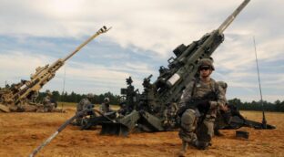 Ucrania está arrasando la artillería rusa con el arma menos prevista: micrófonos