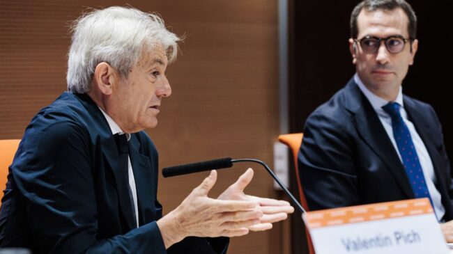 Los economistas elevan dos décimas su previsión de crecimiento del PIB para 2025