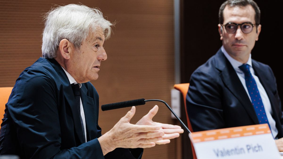 Los economistas elevan dos décimas su previsión de crecimiento del PIB para 2025
