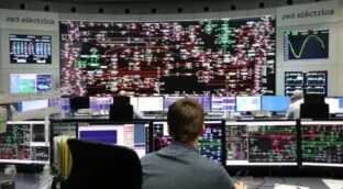 Nervios en Red Eléctrica ante el temor a que se conozcan los audios del día del apagón