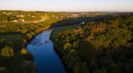 Rescatados tres españoles tras volcar su barca en el río Miño a la altura de Caminha (Portugal)