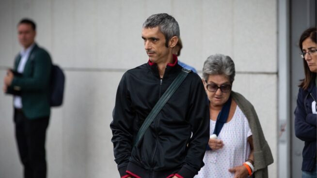 El votante del 1-O que quedó tuerto pide 13 años de cárcel a cuatro policías por sus lesiones