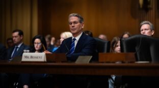 Washington advierte a Sánchez por estrechar lazos con China: «Es como cortarse el cuello»