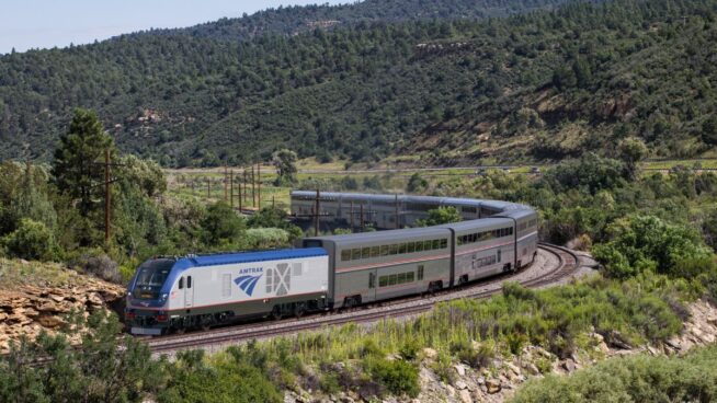 Trump paraliza los fondos del AVE en Texas y hace peligrar 5.000 millones para Renfe