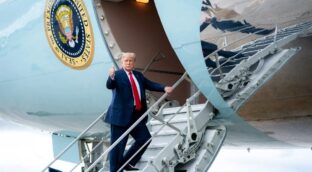 Trump pone a la venta permisos de residencia en EEUU por cinco millones de dólares