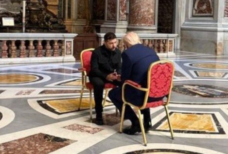 Trump y Zelenski mantienen una reunión «muy productiva» antes de asistir al funeral del Papa