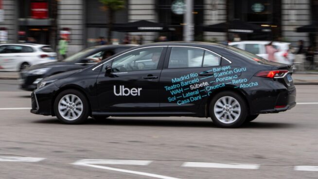 La lista de objetos olvidados en Uber España: desde un dildo hasta una nevera de pescado
