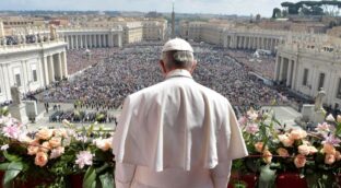 Última aparición pública del papa Francisco durante el Domingo de Resurrección