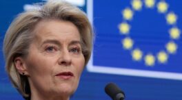 Von der Leyen pide a China evitar una escalada en la guerra comercial desatada por Trump