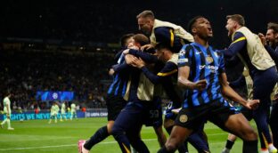 El Barcelona sucumbe ante el Inter en una inolvidable noche de Champions