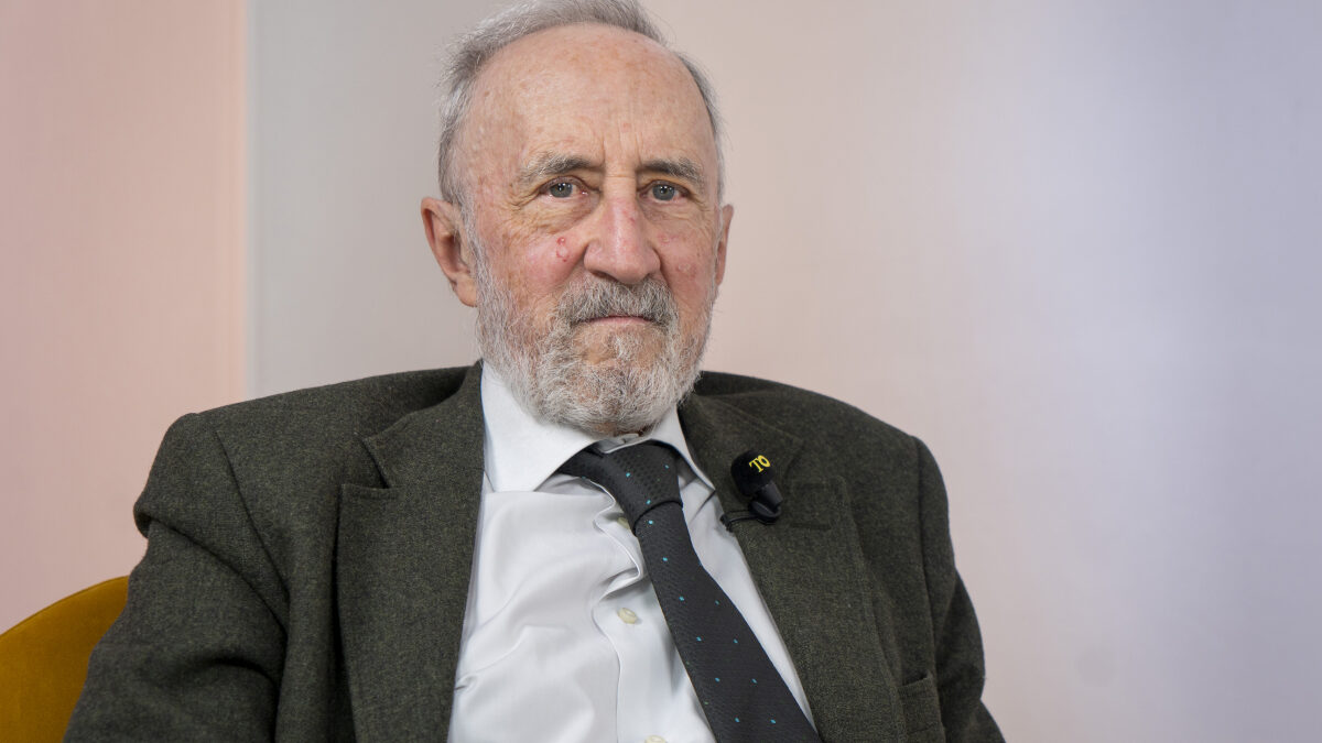 Francisco Cabrillo: «Donald Trump tiene toda la razón cuando llama gorrones a los europeos»