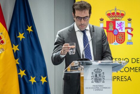El Gobierno da el primer paso para ampliar las empresas sometidas a su control inversor