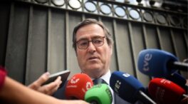 Garamendi (CEOE) urge al Gobierno a que «decida ya» en la OPA del BBVA al Sabadell
