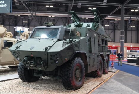 Escribano seduce a Defensa con un blindado «100% español» para las misiones en el exterior
