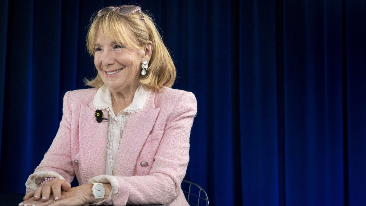 VÍDEO | El purgatorio de Esperanza Aguirre: «Aznar dejó un PP unido y Rajoy lo dividió en tres»