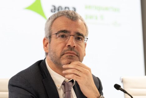 Aena dice que Madrid debe cumplir «sus obligaciones» con los sin techo de Barajas