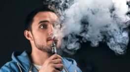 La moda del vapeo pone en riesgo la salud reproductiva en mujeres, hombres y jóvenes