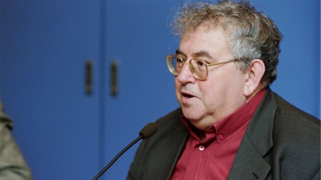 Muere el escritor y político Ignasi Riera a los 85 años