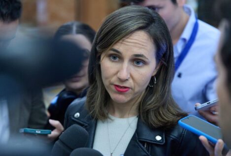 Belarra avisa a IU de que tendrá que elegir sus alianzas: Podemos o el Gobierno y Sumar