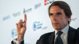 Aznar ve un «fracaso» una moción de censura a Sánchez y pide al PP «cabeza fría»