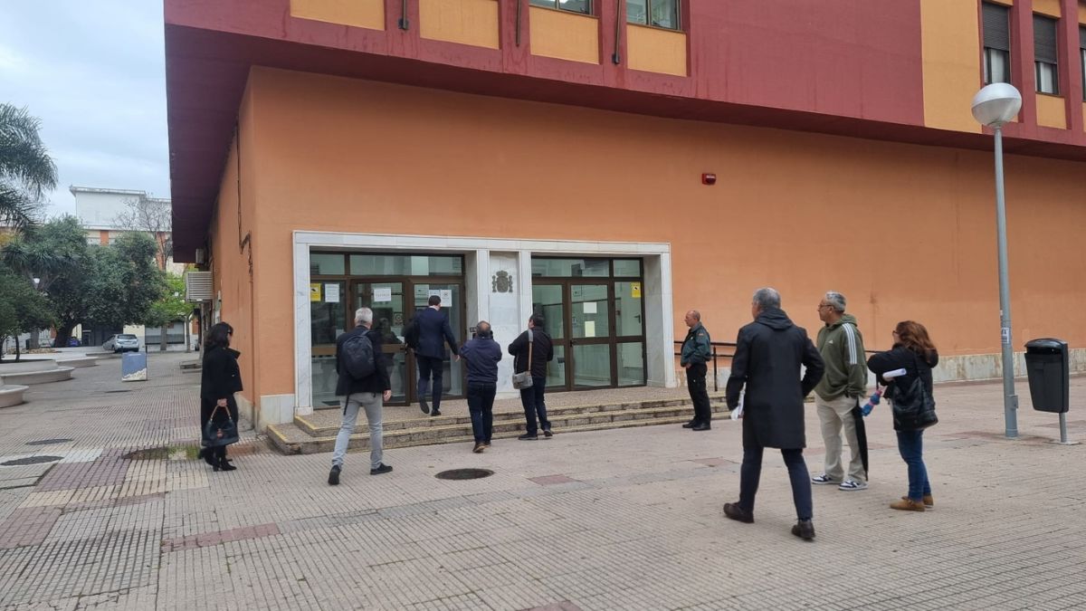 Admiten que el PSOE se persone en la causa de los contratos del Servicio Andaluz de Salud