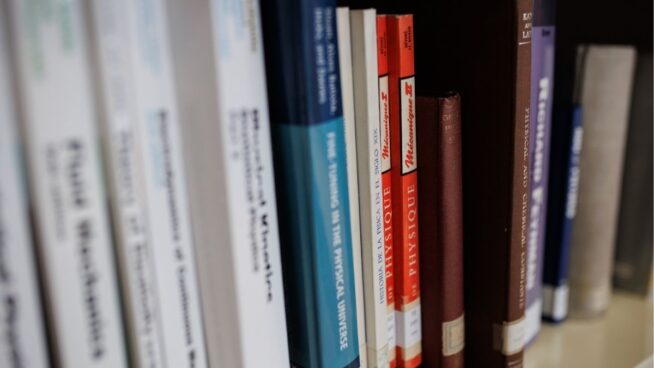 La Audiencia Nacional anula una multa de casi 34 millones a editoriales de libros de texto