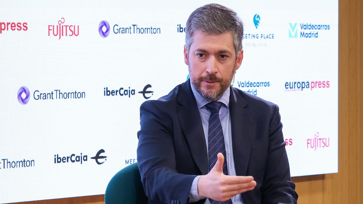 El Gobierno de Ayuso cuestiona si Óscar López es lo mejor que Sánchez tenía para Madrid