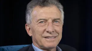 VÍDEO | Conversaciones con Cebrián con Mauricio Macri: «Zapatero hace de canciller de un criminal como Maduro»