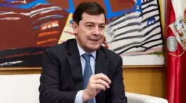 Mañueco pide al PSOE apartar a los que «intentaron comprar votos» en la moción