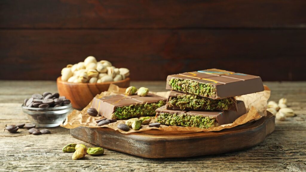 Chocolate: (Canva)