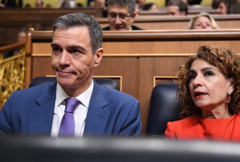 Montero asegura que el rescate de Air Europa fue como el de Plus Ultra: «Perfectamente legal»