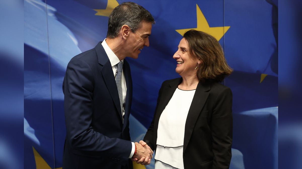 Sánchez y Ribera coinciden en afianzar la agenda verde y reducir las emisiones para 2040