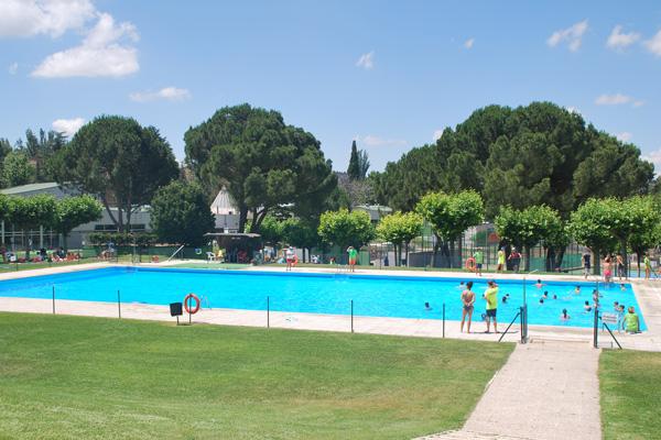 Piscina pública: (EP)
