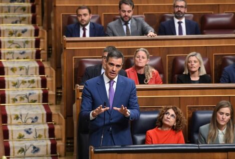 Sánchez le recuerda a Abascal que Orban, «su financiador», rechaza las sanciones a Rusia