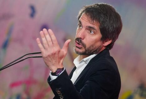 La factura del cine impulsado por Urtasun en el Museo Reina Sofía ya roza el millón de euros