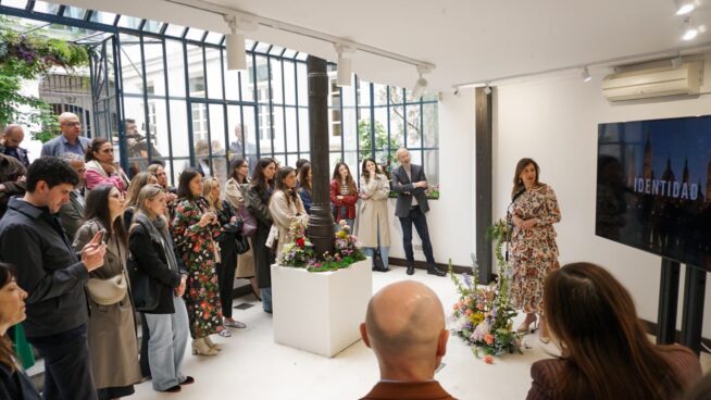 Zaragoza relanza su espectáculo floral para convertirse en capital del turismo