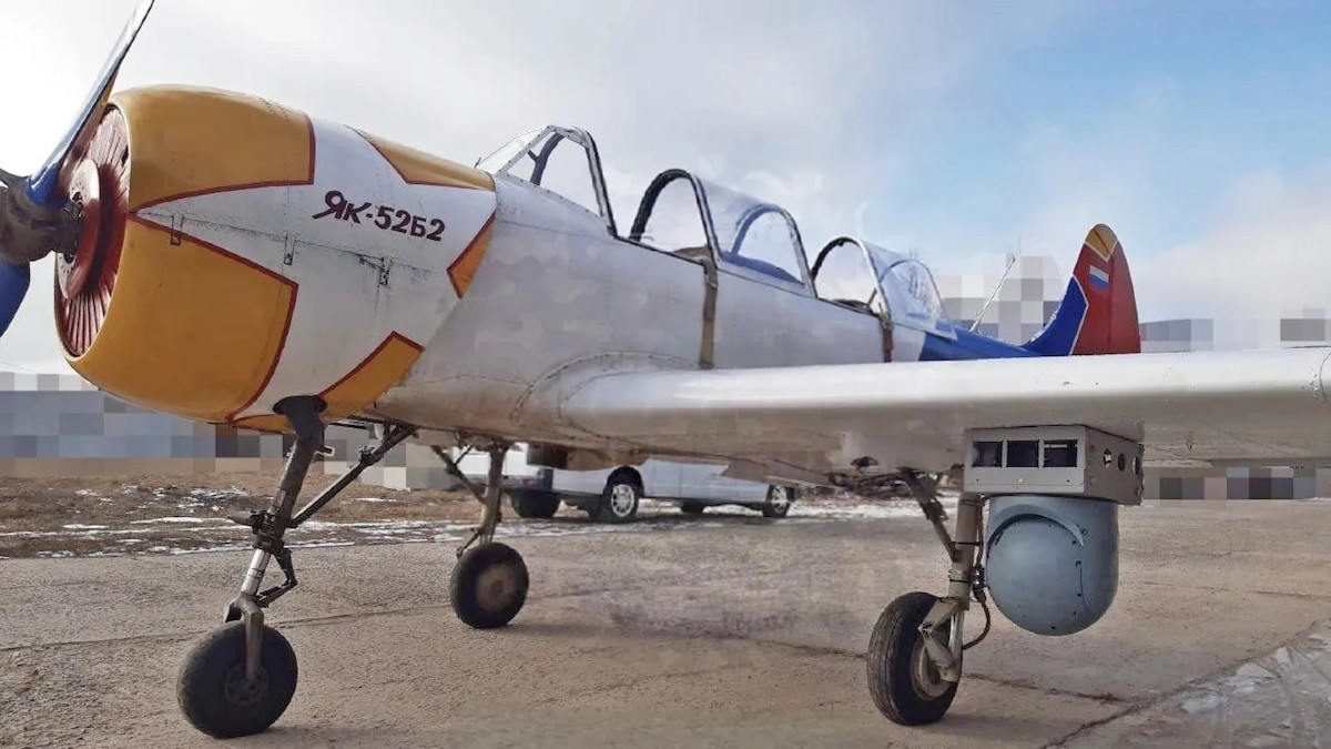 Lo último en sistemas antidrones es derribarlos a escopetazos desde aviones de hélice