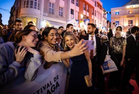 Cannes, San Sebastián, Málaga... Yolanda Díaz se aficiona a pasear por la alfombra roja